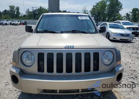 2009 Jeep Patriot Sport from USA, damaged, VIN 1J8FF28B09D121023